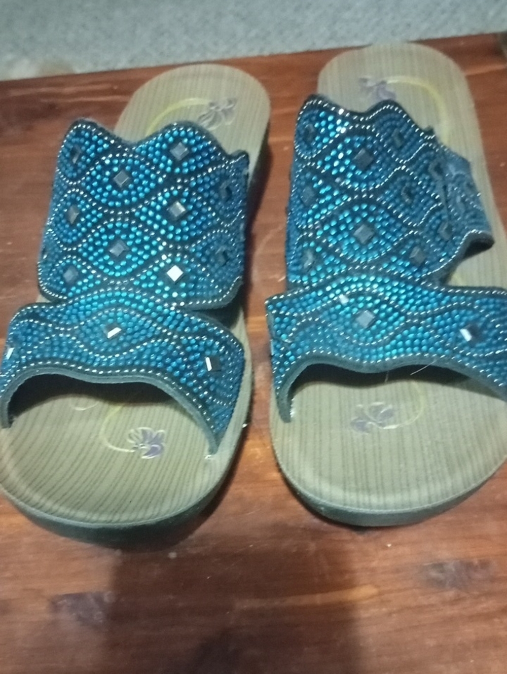 Women’s Beaded Slide Sandals - Blue